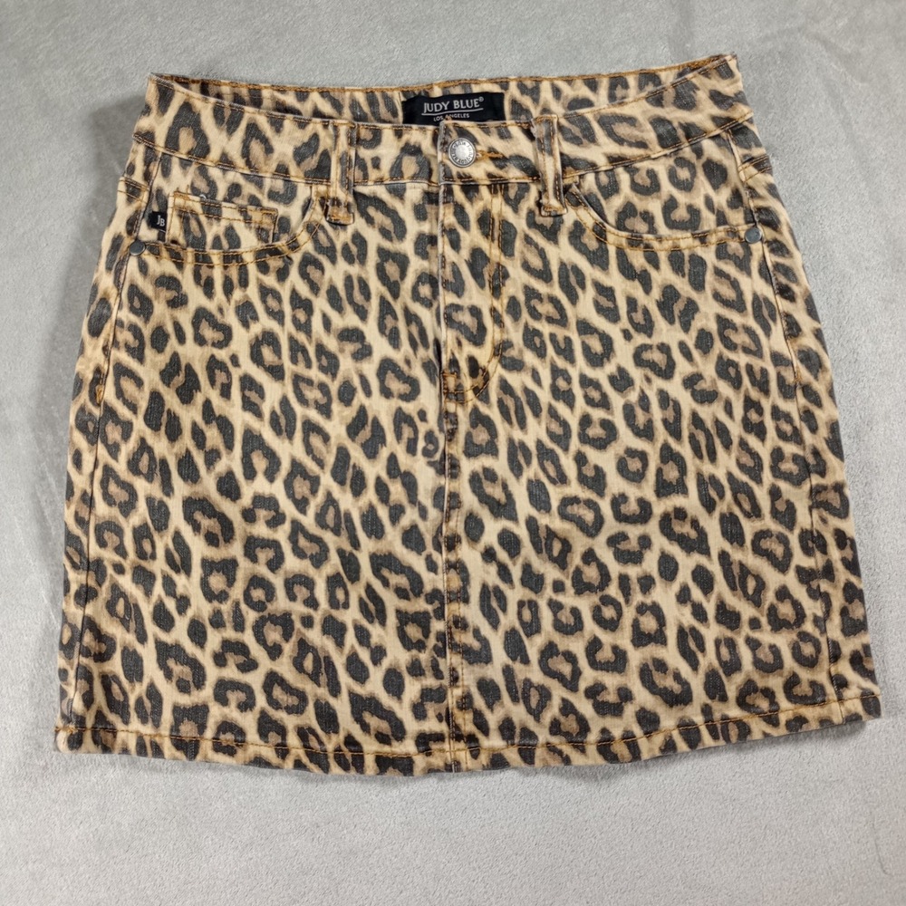 Judy Blue Leopard Denim Mini Skirt Womens Medium Tan Cheetah Print Edgy Animal